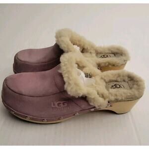 UGG Kalie Clogs Sz 7 Lavender Suede Sheepskin Lined Wood Sole Slip On 5426